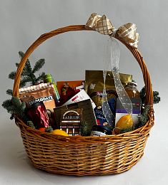 Подарочная корзина "Карамельное настроение"